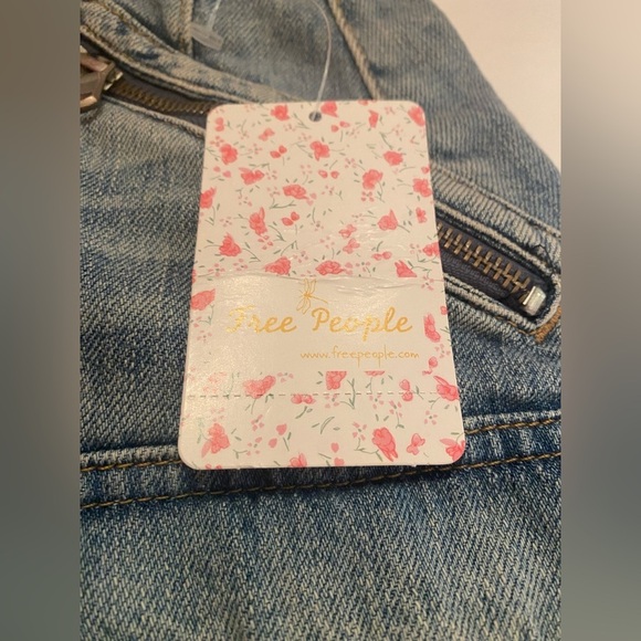 NWT We The Free People Blue Stretch Avenue Cargo Denim Jean Mini Skirt Size 26 - Picture 6 of 10